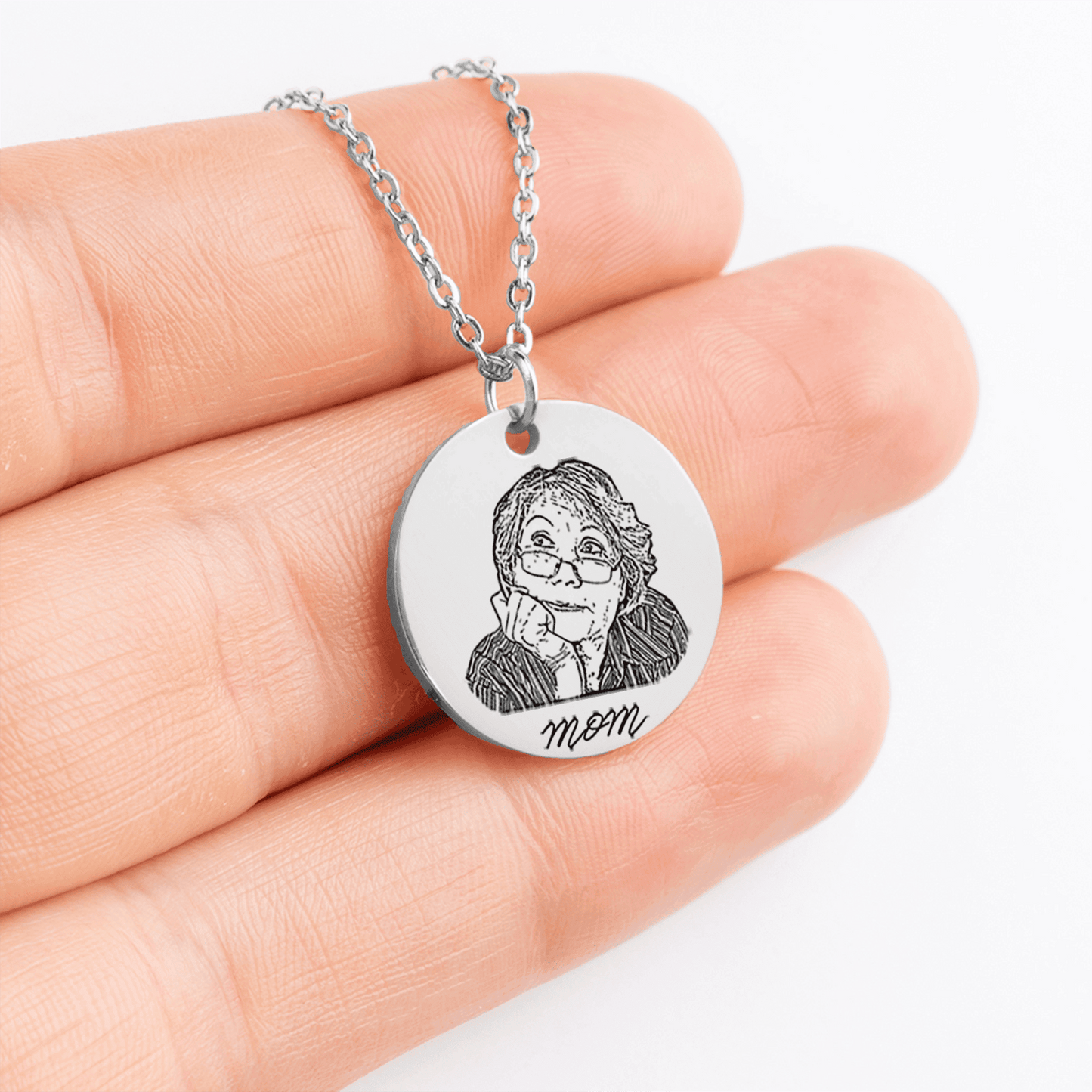 Portrait Pendant